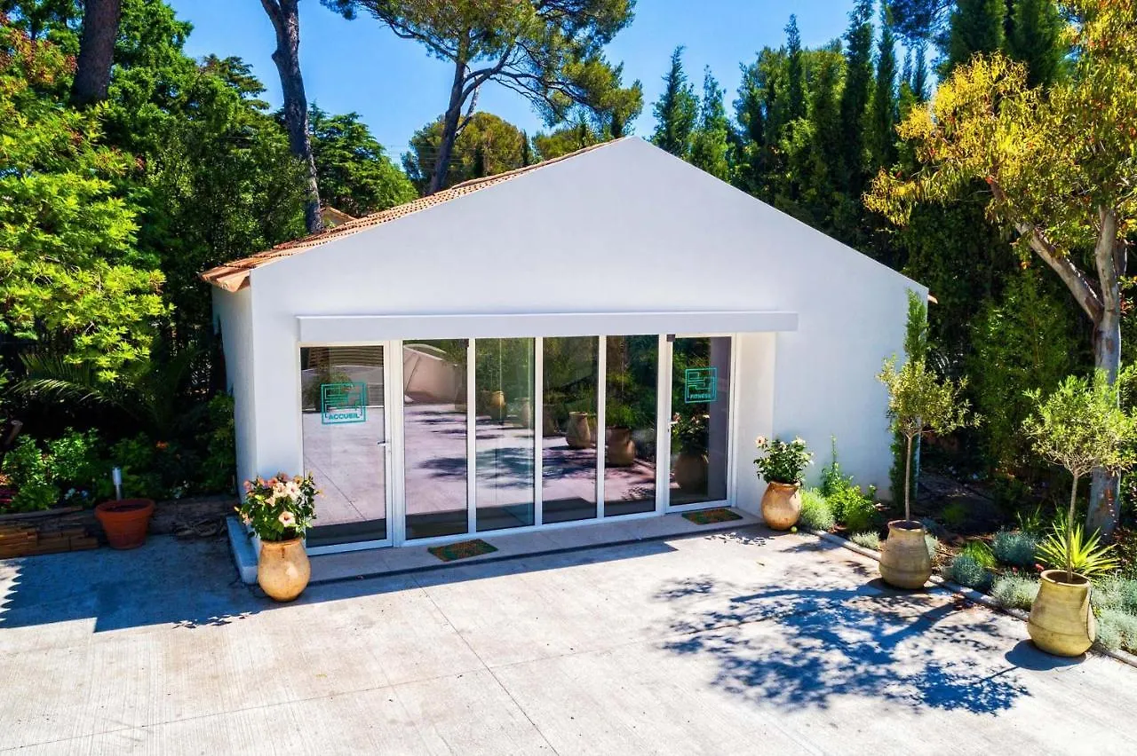Villa Catleya Appart Hotel Saint-Raphaël 아파트